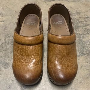 Dansko Professional Honey Distressed Clog